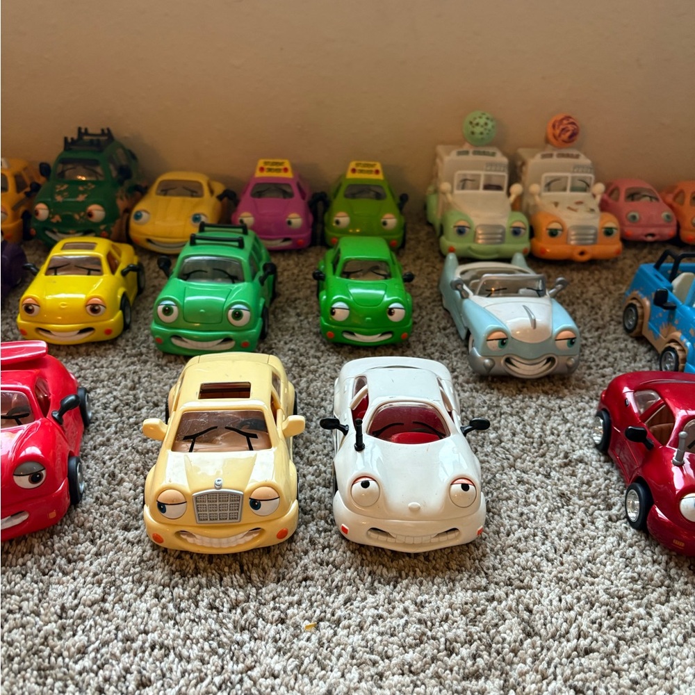 Vintage Chevron Cars Lot Of 33